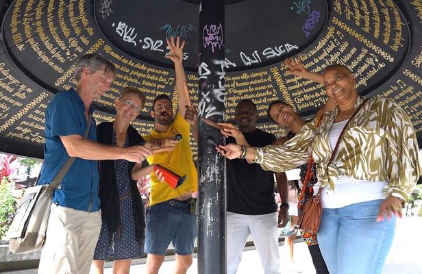 Cali Salsa Tour: Learn the history, dance and play instruments