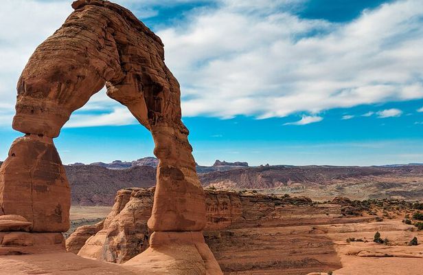 Arches and Canyonlands Two Day Private Tour and Hike