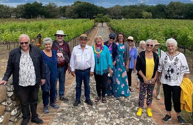 Full Day Tour in Finca Estramancia Vineyard with stop in Chapala