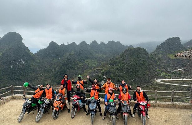 Ha Giang Easy Rider 4 Days Small Group Max 6 -8 Pax/ Group