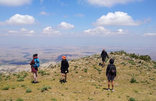 3-Day Yurt Stay, Hiking & Lake Aydarkul Tour