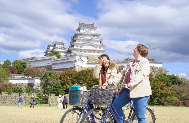 Half-day Himeji Castle Town Bike Tour with Lunch