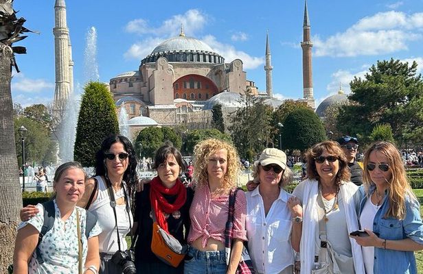 6 Days Istanbul Cappadocia Tour in Spanish with 2 internal flights