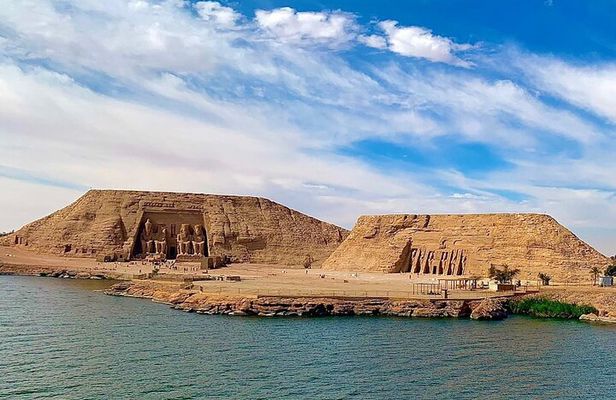 2-day Private Tour of Luxor, Aswan, Abu Simbel from Cairo