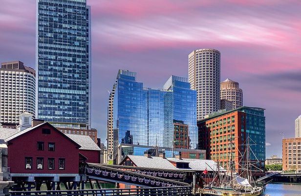 Private historic walking tour in Boston