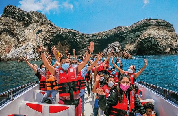 Trip and Tour to Paracas, Huacachina and Winegrowers