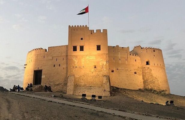 Full-Day Private Tour of the Six Emirates with Hotel Pick Up