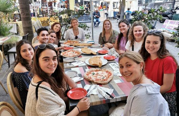 Tasty Ancient Naples & San Gregorio Armeno Food, Wine and Sightseeing Tour