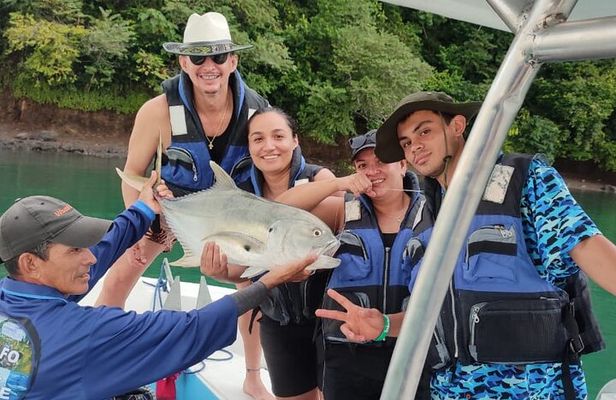 Whale Watching with Snorkeling and Fishing in Puerto Jiménez