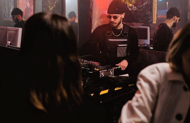 Athens Barhopping Off the Beaten Path