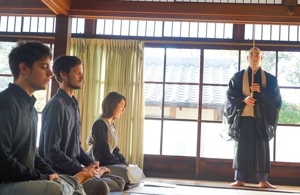Kyoto Zen Meditation & Garden Tour at a Zen Temple with Lunch