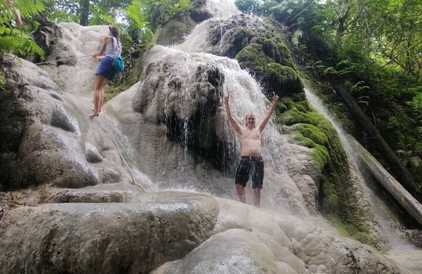 The Best Full Day Tour: Doi Suthep, Wat Phalat, Sticky Waterfall