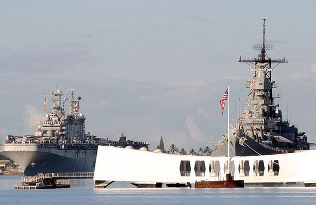Pearl Harbor and Honolulu City Tour from Ko Olina