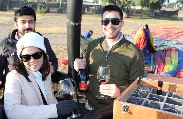 Balloon flight with tour to Teotihuacán from Mexico City