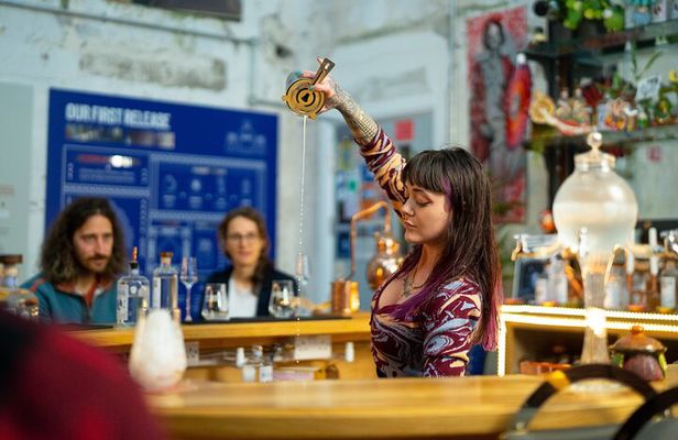 Cocktail Masterclass & Distillery Tour Combo