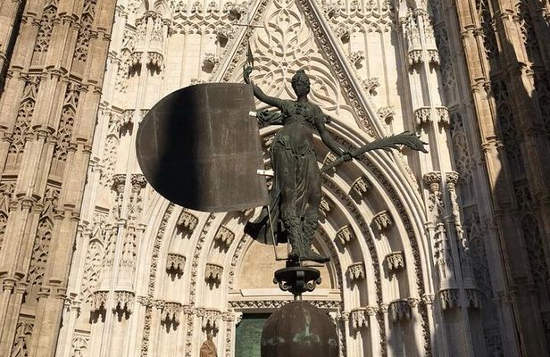 Private visit to the Cathedral of Seville