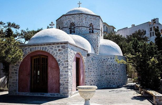 Amazing Santorini - Full-Day Private Tour