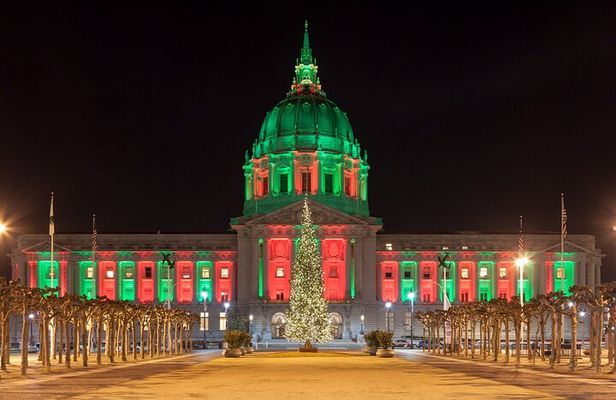 Magical Christmas Wonders: A San Francisco Stroll