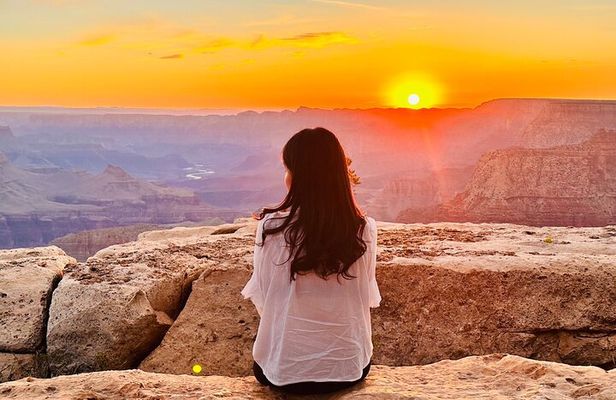 Grand Canyon, Antelope Canyon, and Horseshoe Tour from Las Vegas
