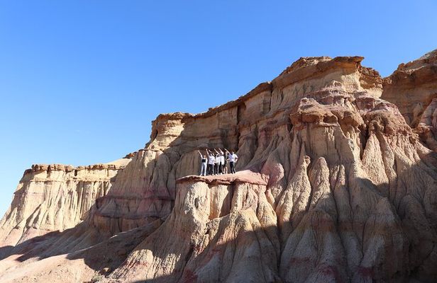 Mongolian Gobi 6 Day Private 4WD Tour