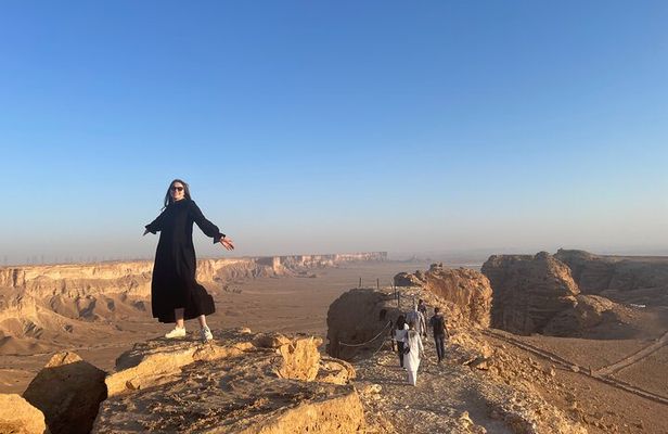 5 Hours Hike at Darb AlMangour
