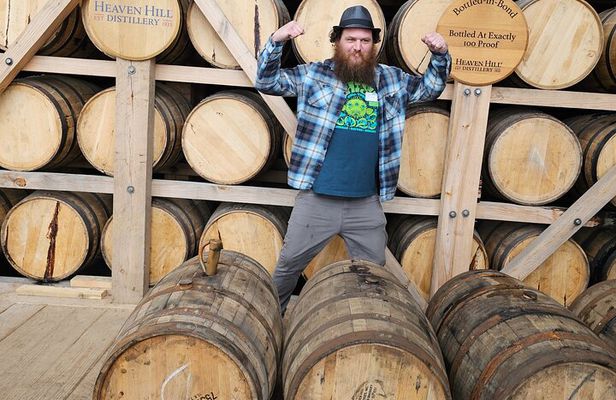 Private Bardstown Bourbon Tour (Groups of 2-11) Maker's & More