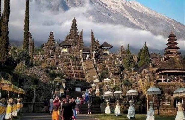 Besakih Temple, Tenganan Village Bali's Rich Heritage Tour