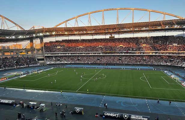 Football in Rio: Match Ticket with Welcome Drink