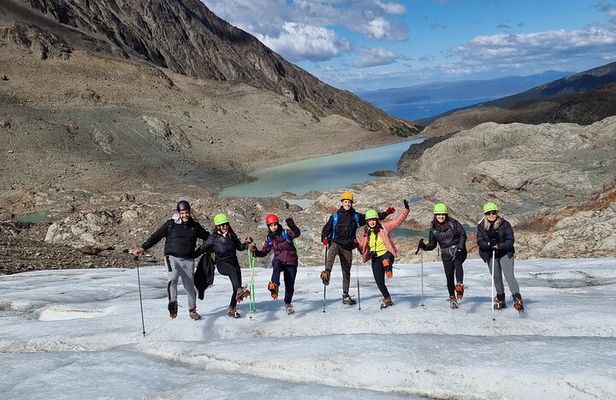 Ice Trekking Vinciguerra Glacier and Laguna de los Témpanos Premium