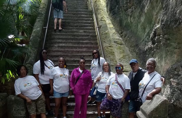 Nassau Family Friendly City Tour