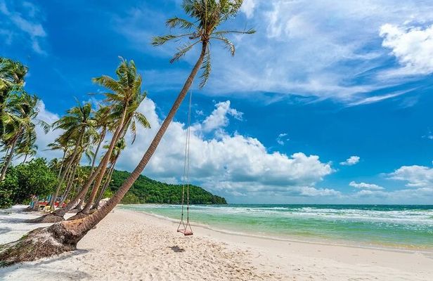 Sightseeing to the South of Phu Quoc Island and Relax on Sao Beach
