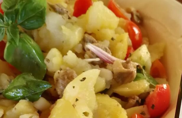 Cooking Class and Lunch: Discover the Aeolian Recipes in Salina