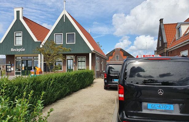 Private Minivan Zaanse Schans Windmill Tour from Amsterdam