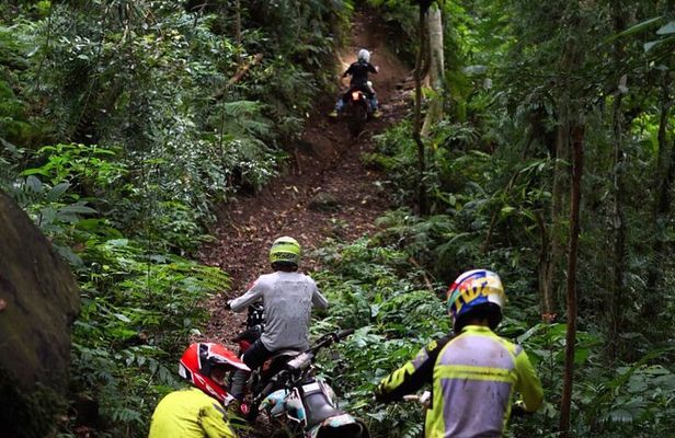 Lombok Off Road Dirt Biking and Enduro Trails Adventure