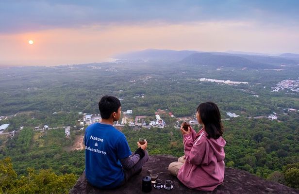Tien Son Dinh Sunrise Trekking And Coffee