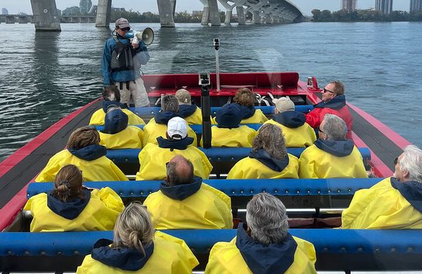 Panorama Sightseeing Tour Of The Historic Lachine Rapids