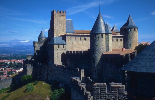 Private Conference Tour: City , Castle and Walls