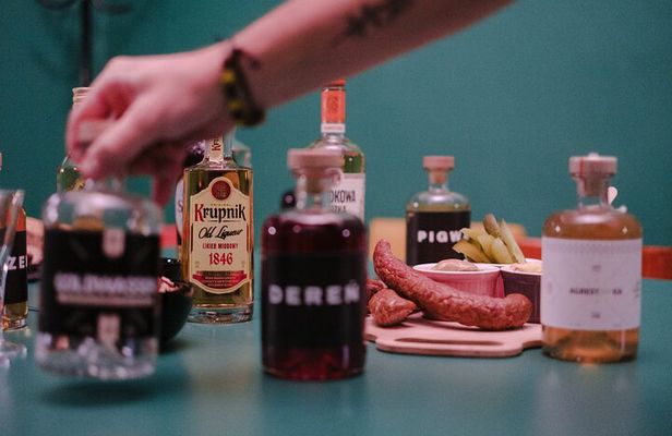 Krakow: Vodka Tasting in Hidden Bar