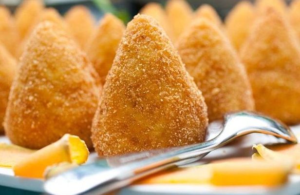 Arancino Making Class in Taormina