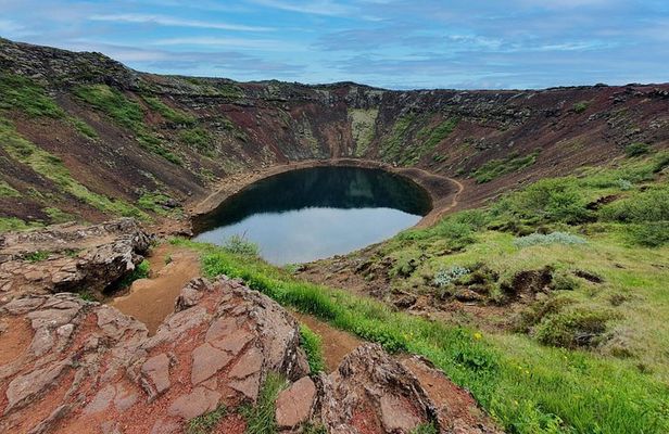 Classic Golden Circle Full Day Private Tour from Reykjavik