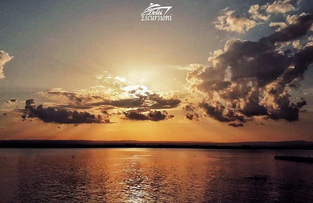 Sunset Boat Tour in Syracuse