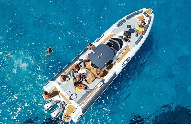 The White Lotus Taormina and Giardini Naxos Boat Tour