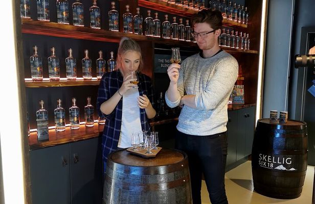 SIX18 Whiskey Step Collection Limited Expression Tour