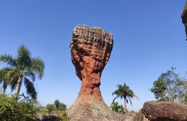  Full Day Tour to Vila Velha and Buraco do Padre