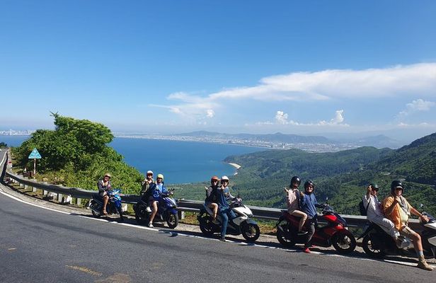 Hoi An or Danang to Hue via Hai Van Pass Tour