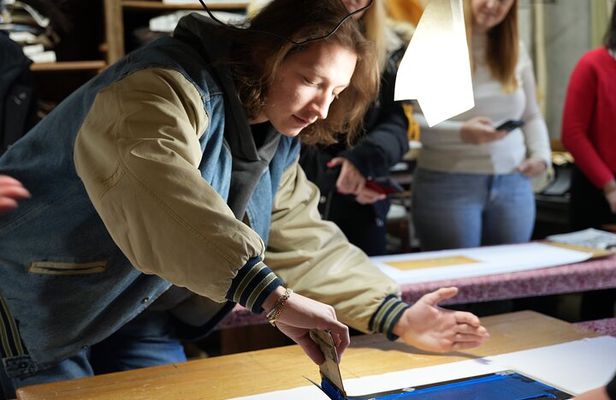 Samurai Sword Training and Katazome Dyeing Experience in Tokyo