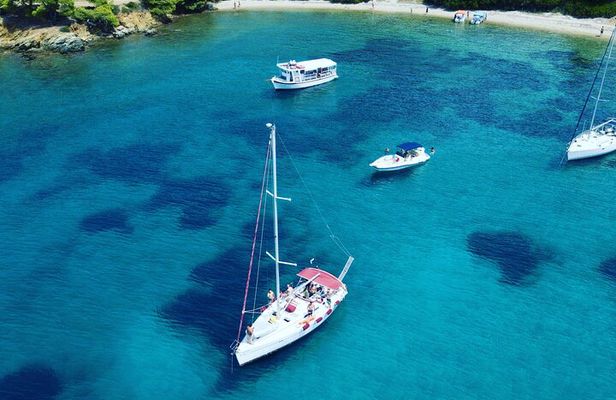 Private Day SailBoat Tour Visit to Halkidiki 