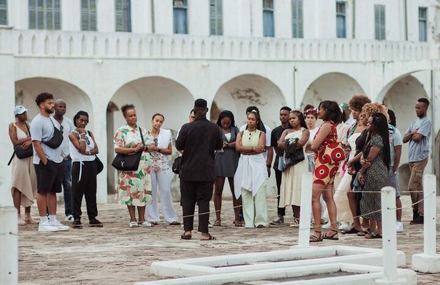 Cape Coast History and Adventure Tour with Breakfast