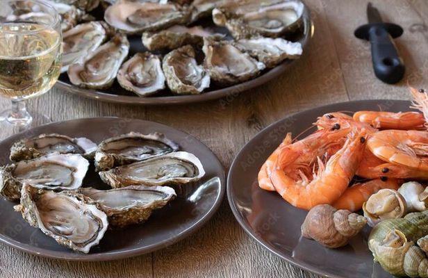 Tasting Plate of the sea or land in Cordoba