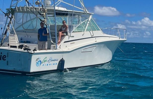 Deep Sea Fishing Charter in Waikiki, Hawaii